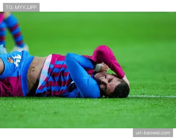 加的斯主帅赛前表示,将针对巴萨边后卫高前提的战术部署反击